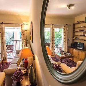 https://funchal-arcadas-apartment-by-mlv.madeira-islandshotels.com